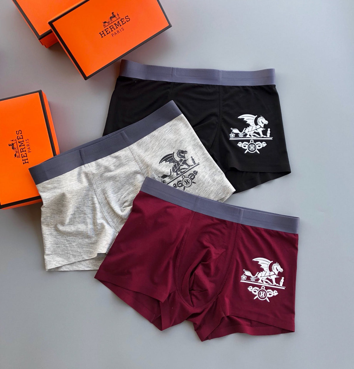 Hermes winged carriage leg trunks, image 2