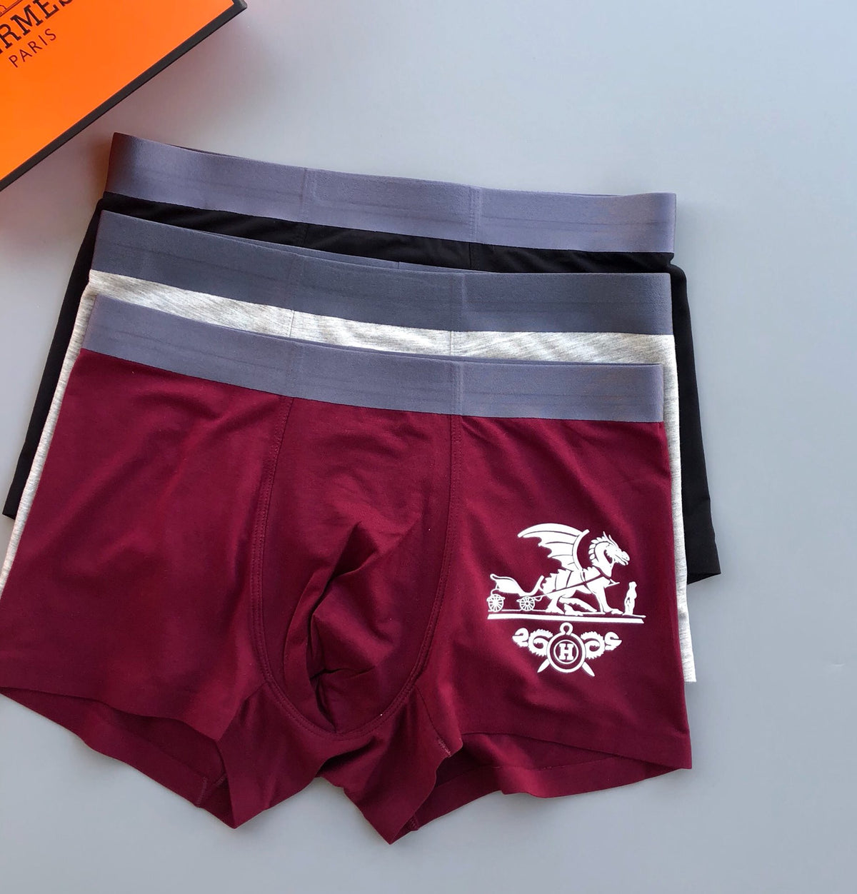 Hermes winged carriage leg trunks, image 3