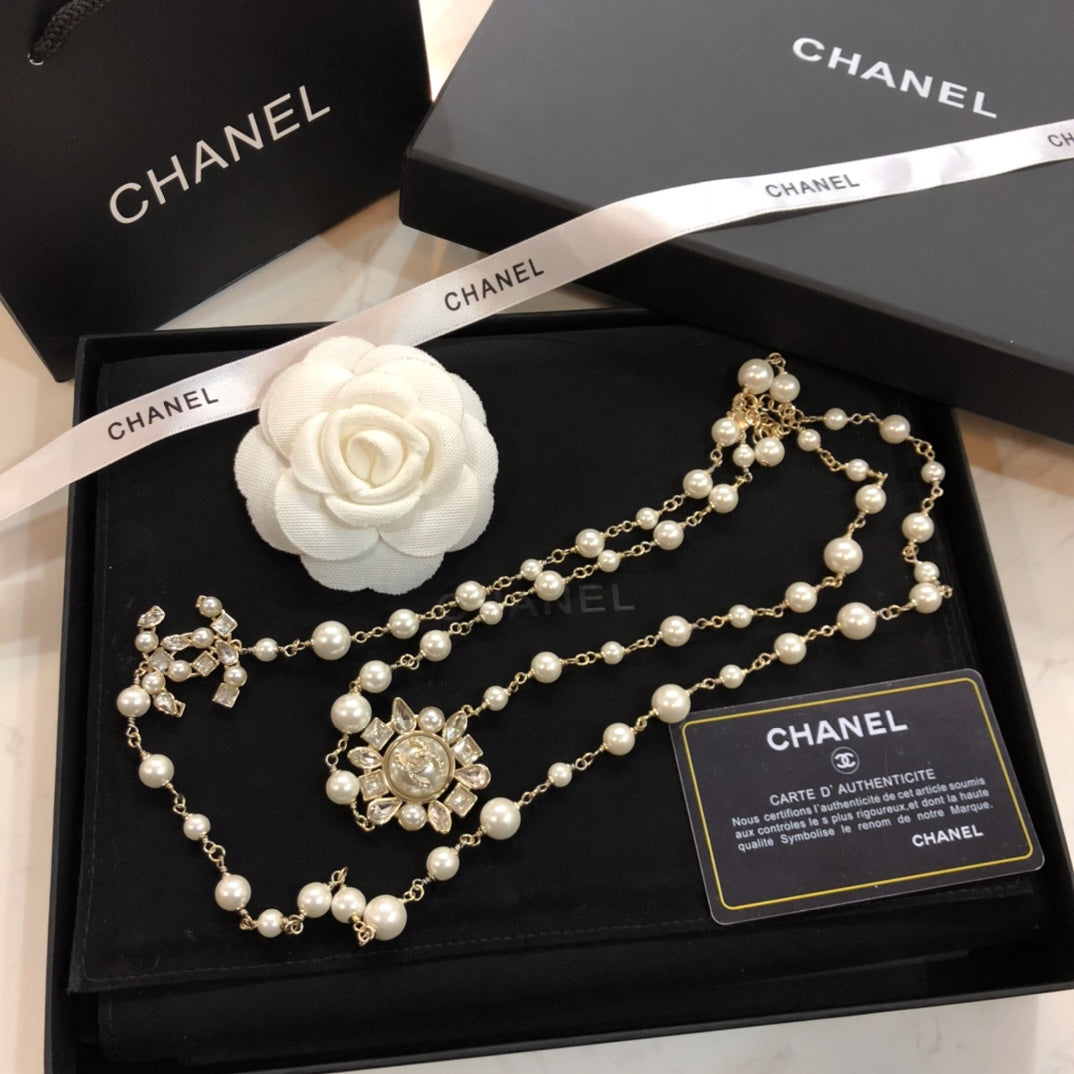 Chanel Interlocking C Necklace - album image 5