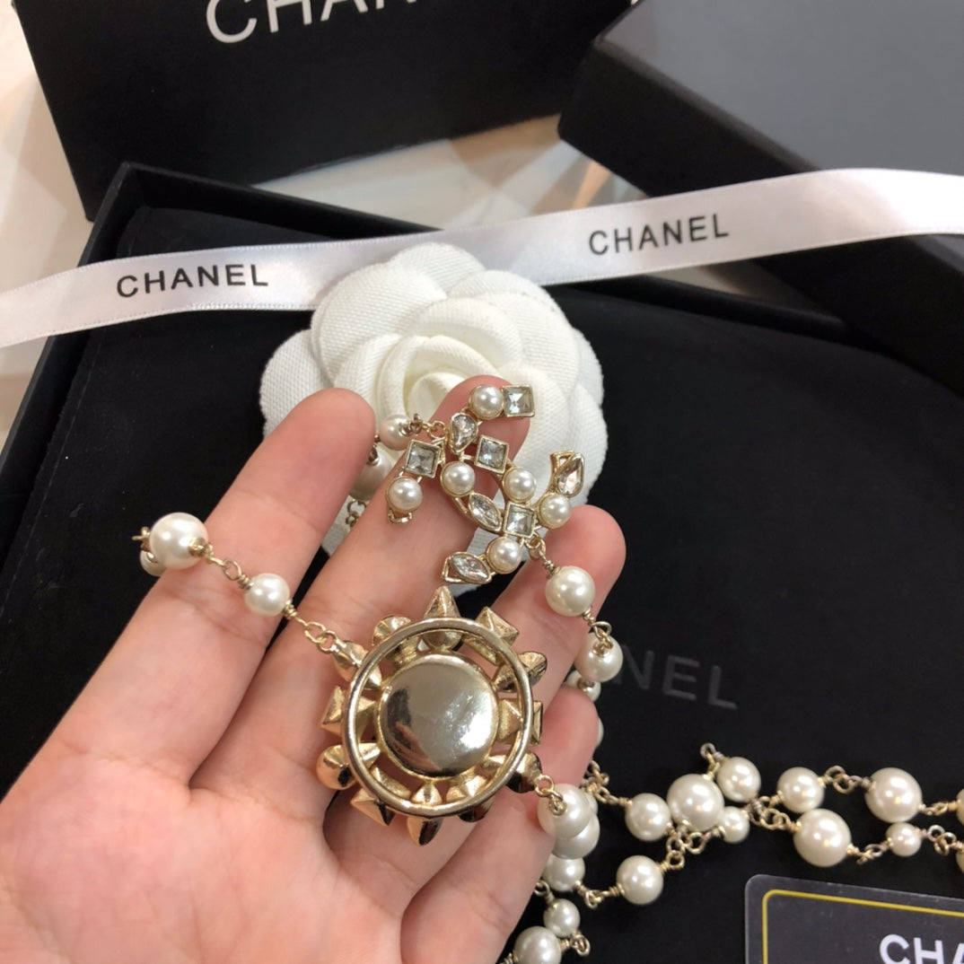 Chanel Interlocking C Necklace - album image 6