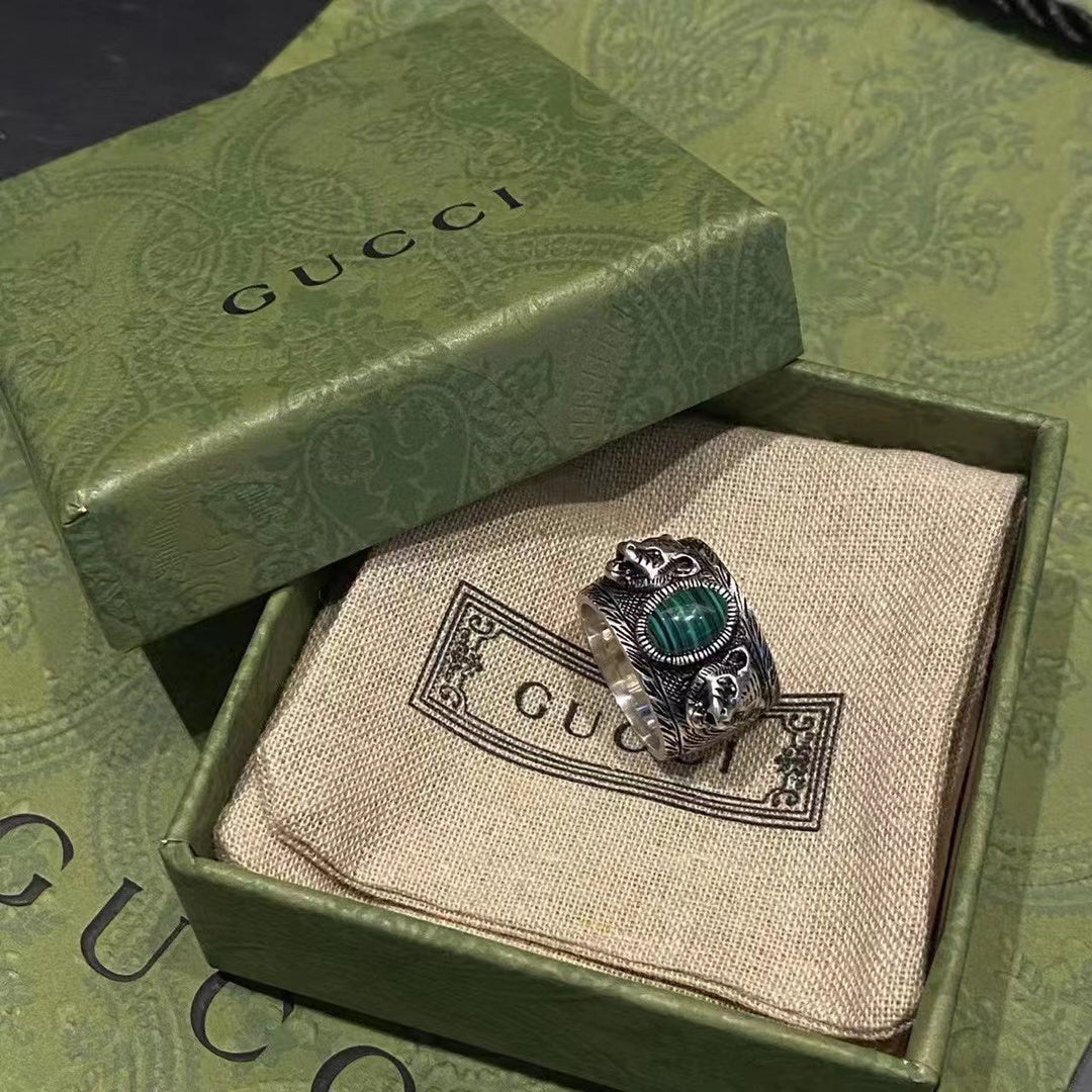 Gucci Dark Silver-Tone Tiger Head Ring with Green Center - album image 7