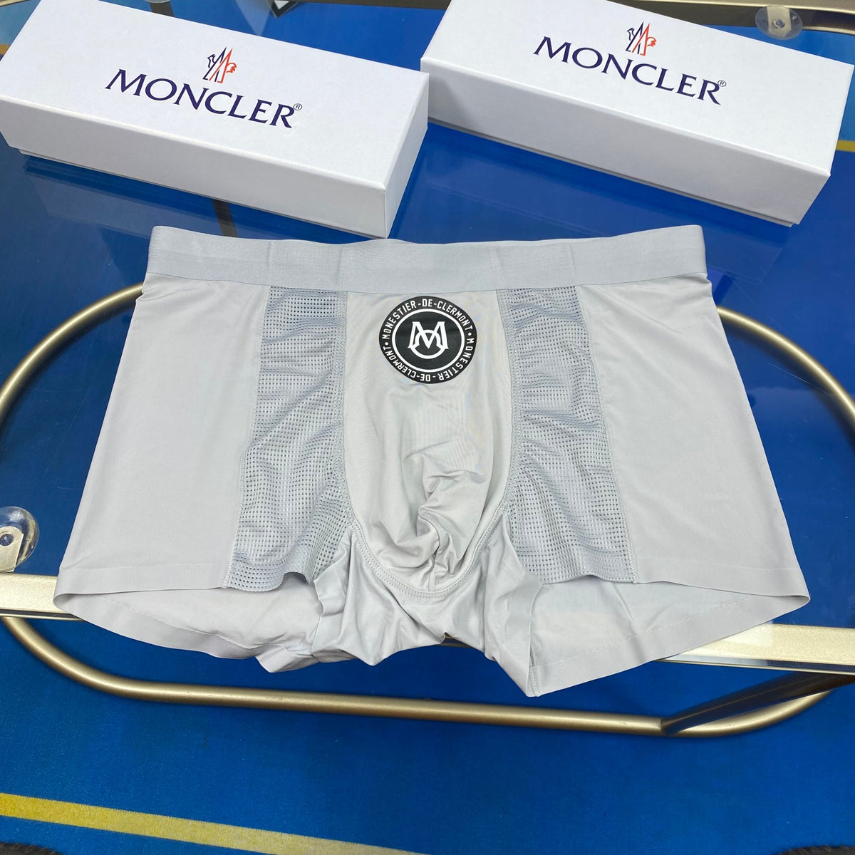 Moncler large circular emblem boxer briefs - view 6