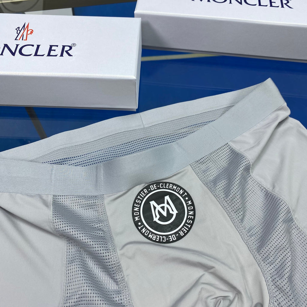 Moncler large circular emblem boxer briefs - view 8