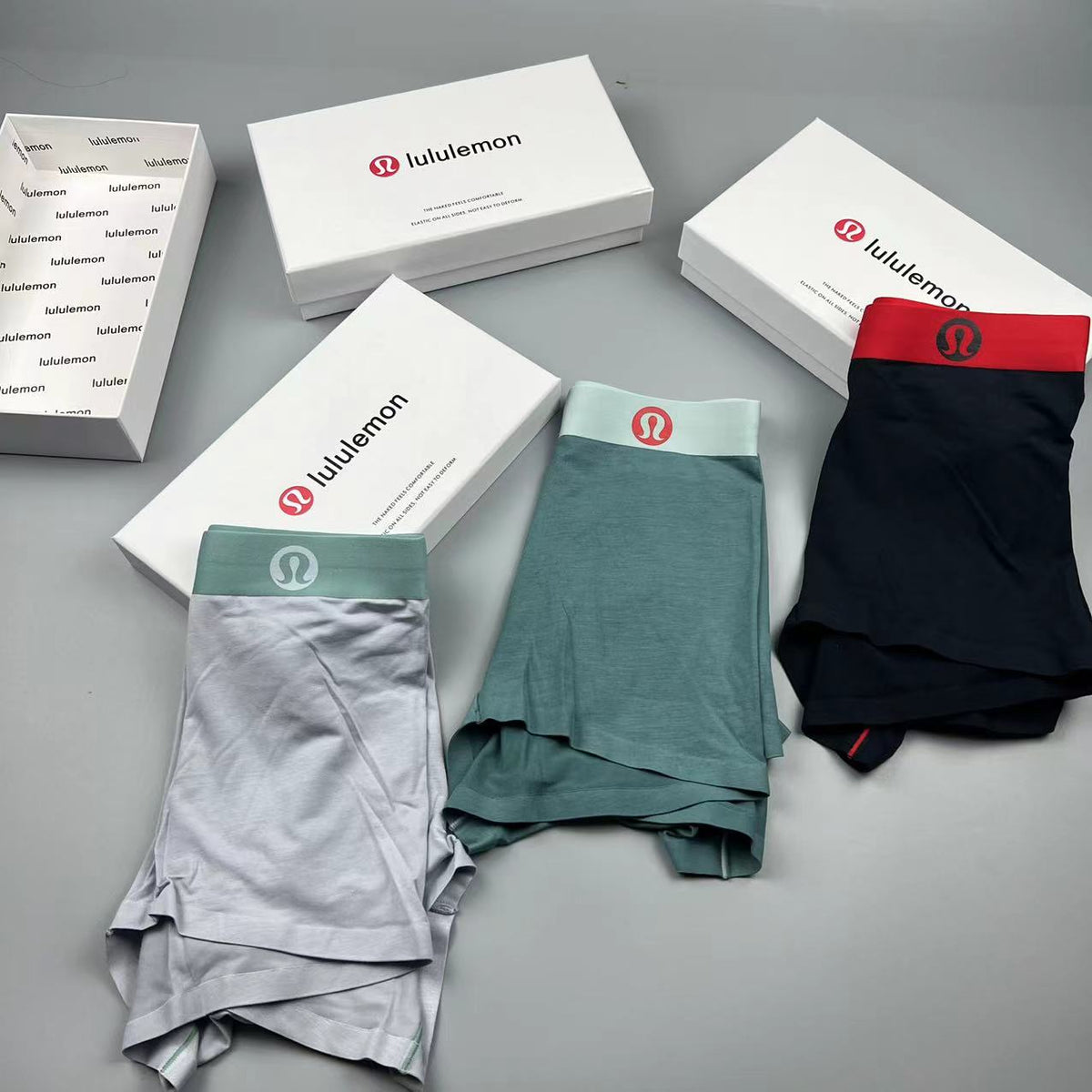 Lululemon green red waist emblem boxer briefs - view 8