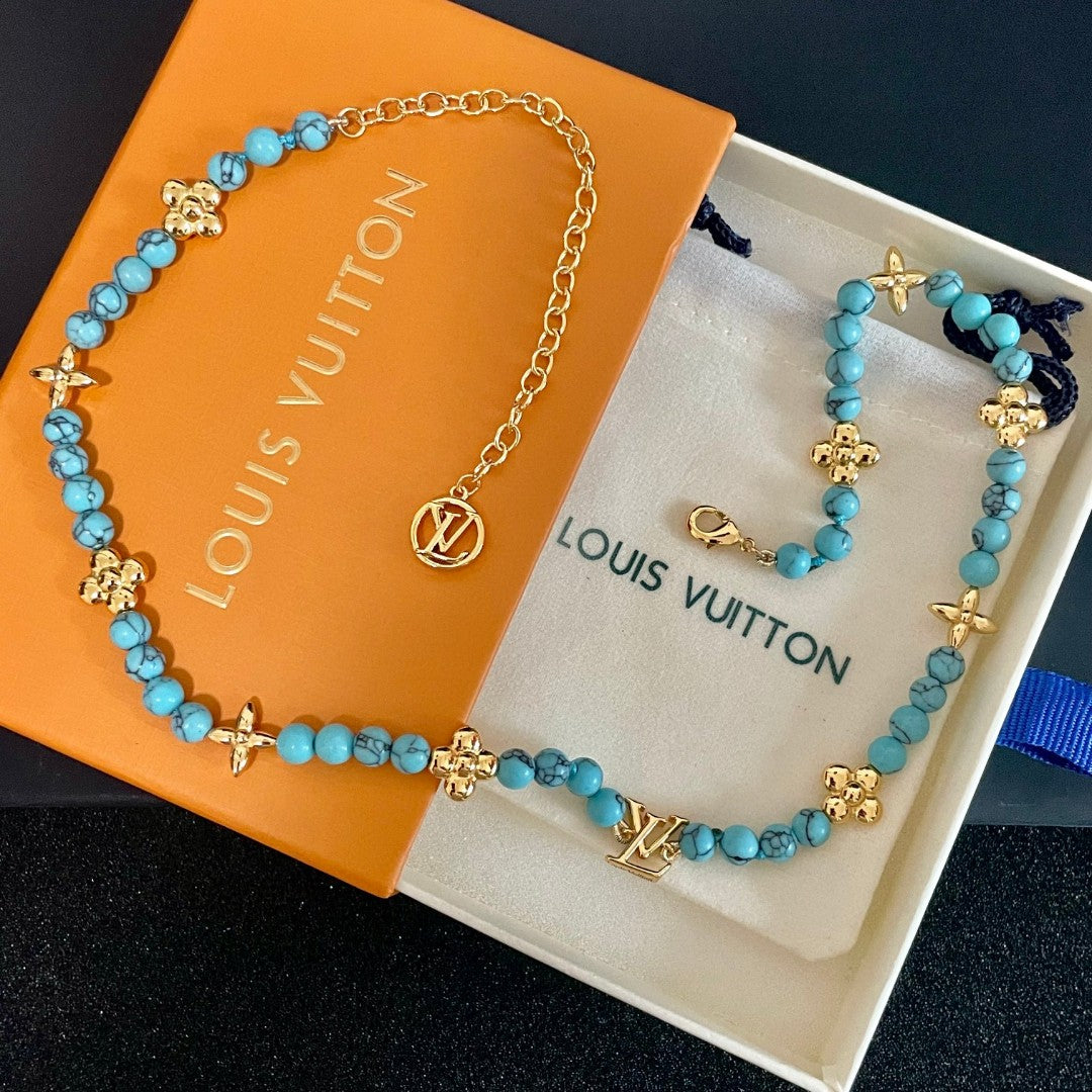 Louis Vuitton Double Flower Pendant Necklace - album image 8