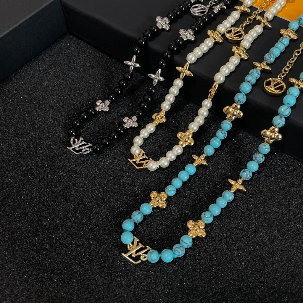 Louis Vuitton Double Flower Pendant Necklace - album image 9