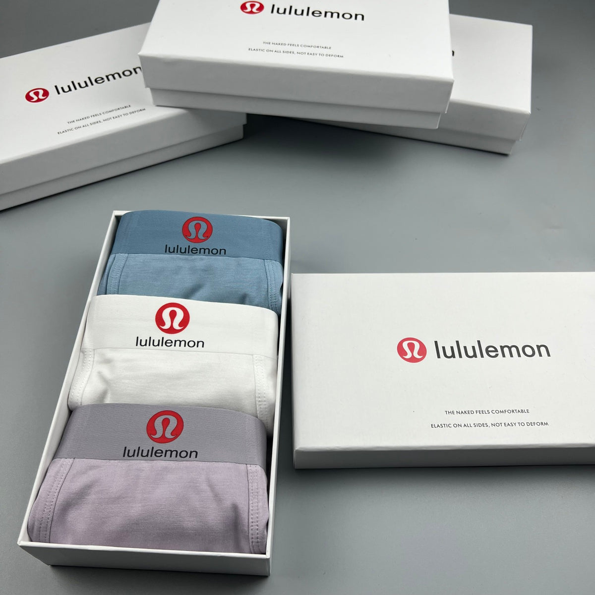 Lululemon white red waist emblem boxer briefs - view 9