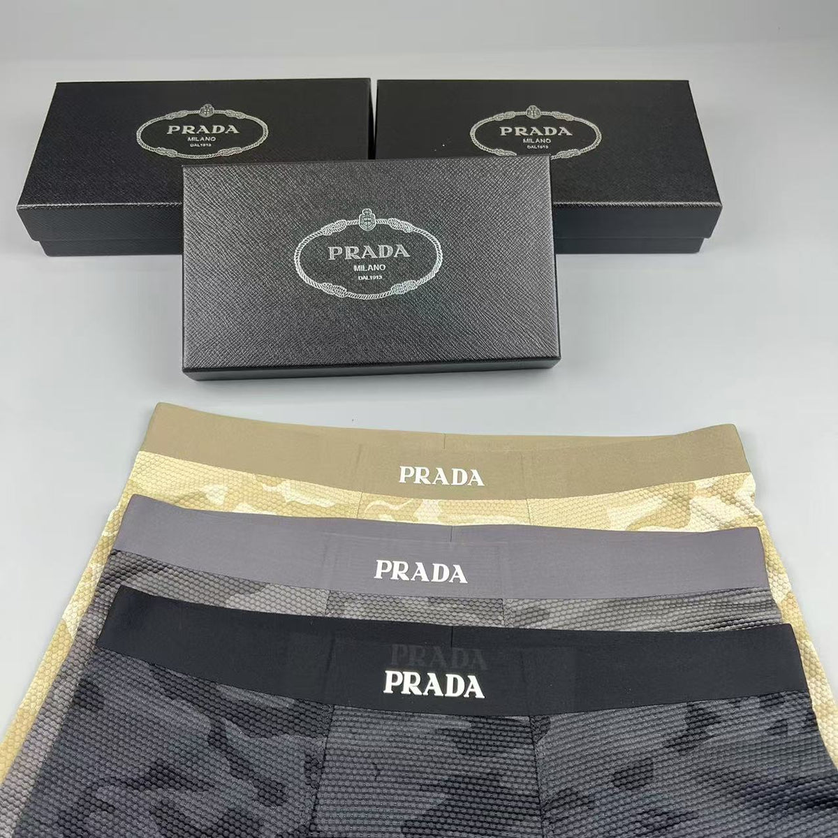 Prada dark camouflage lettered waist boxer briefs - view 6