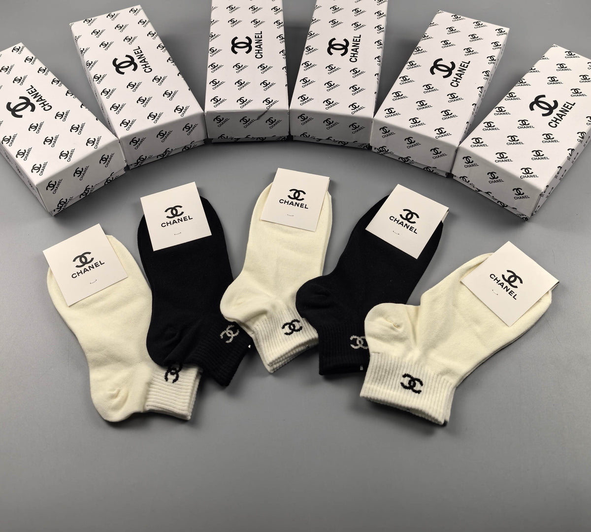Chanel small emblem low cuff ankle socks - view 4