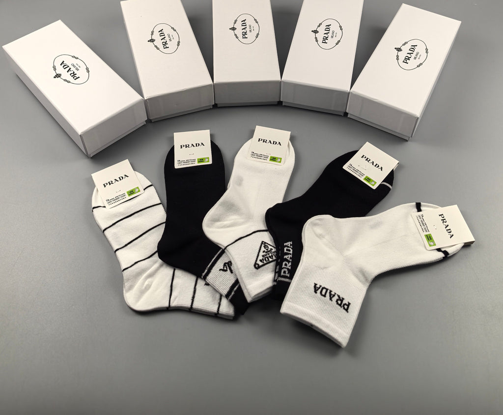 Prada mixed stripe triangle ankle socks - view 3
