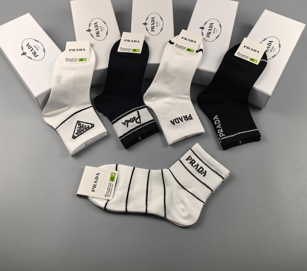 Prada mixed stripe triangle ankle socks - view 4
