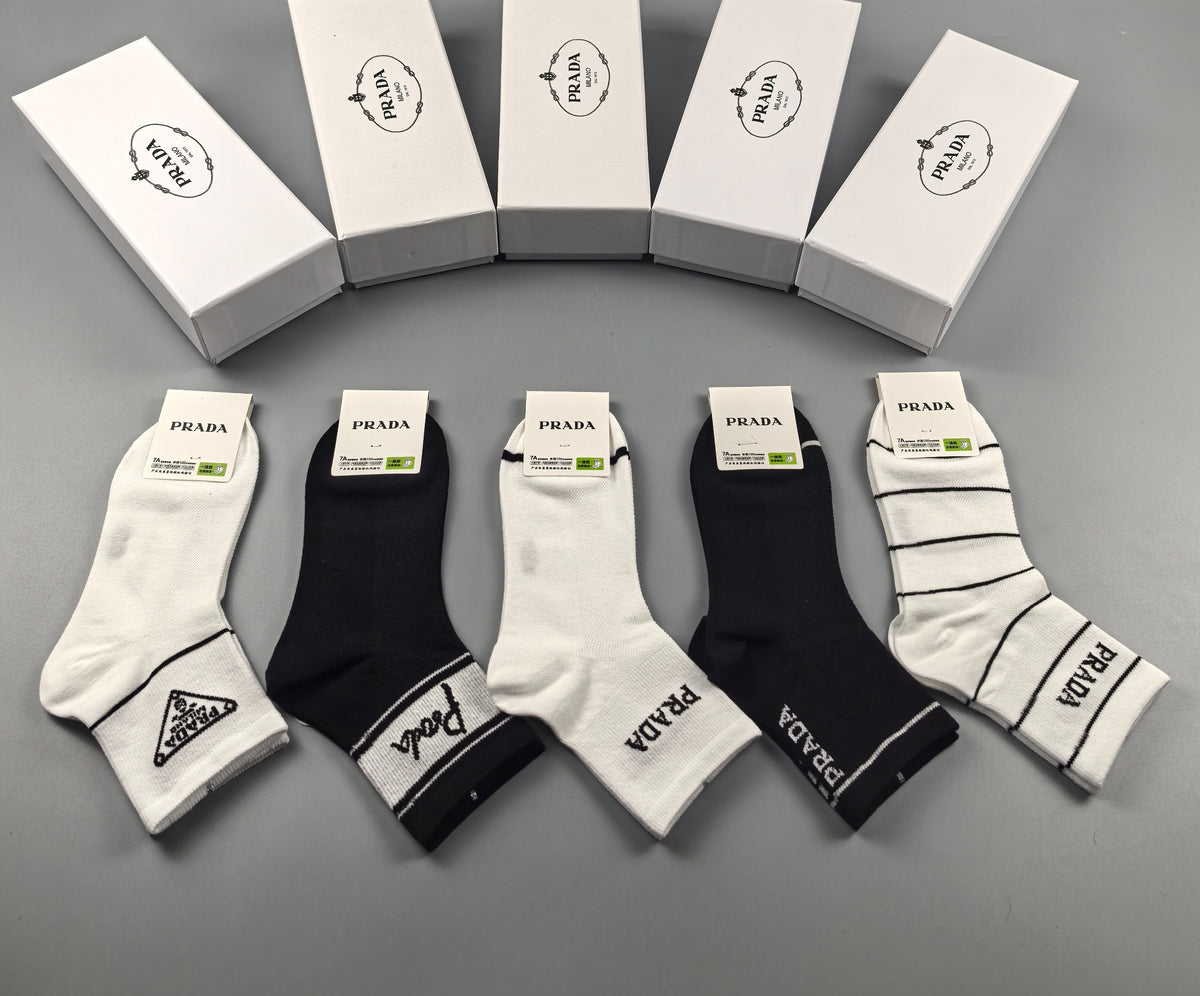 Prada mixed stripe triangle ankle socks - view 9