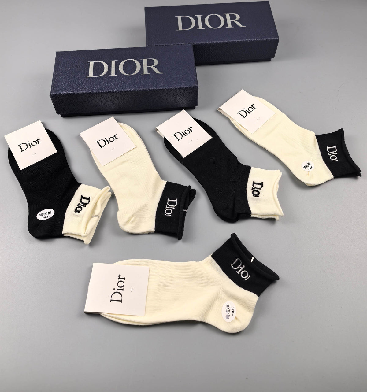 Dior classic contrast cuffs ankle socks - view 5