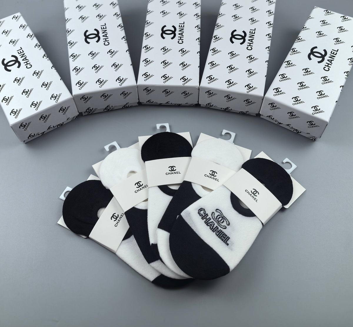 Chanel low cut large emblem ankle socks - view 4