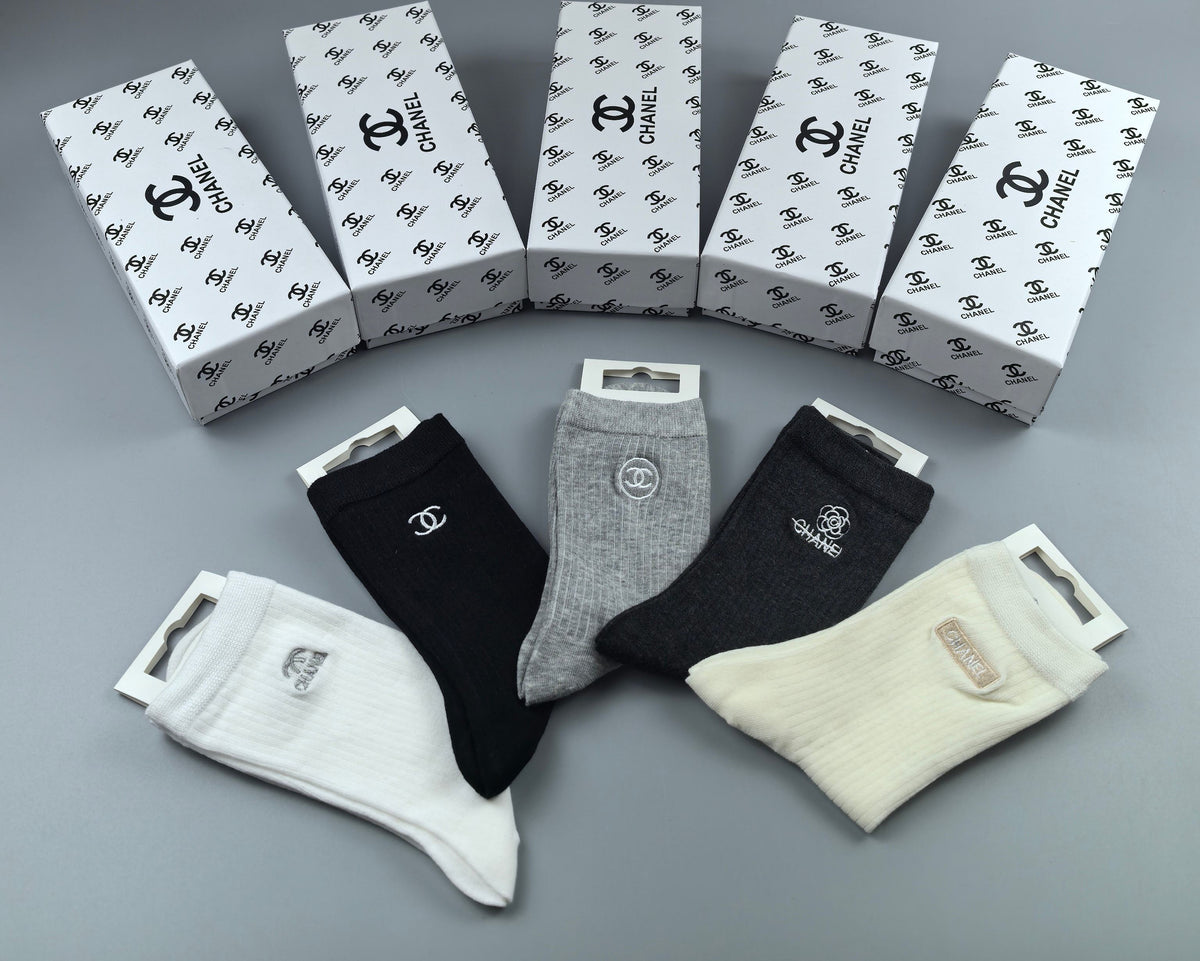 Chanel small side emblem neutrals crew socks - view 21