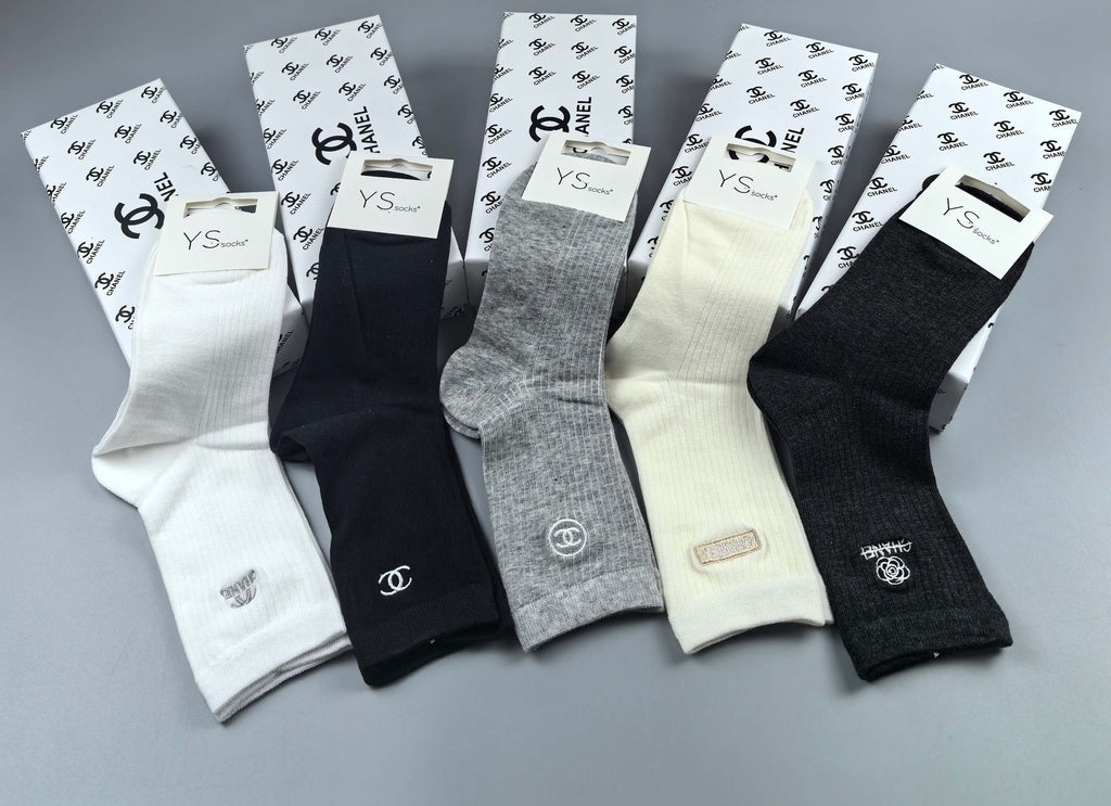 Chanel small side emblem neutrals crew socks - view 25