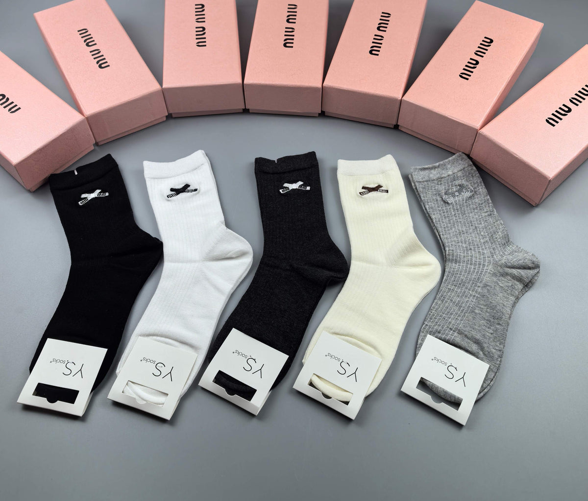 Miu Miu small bow accent crew socks, image 3