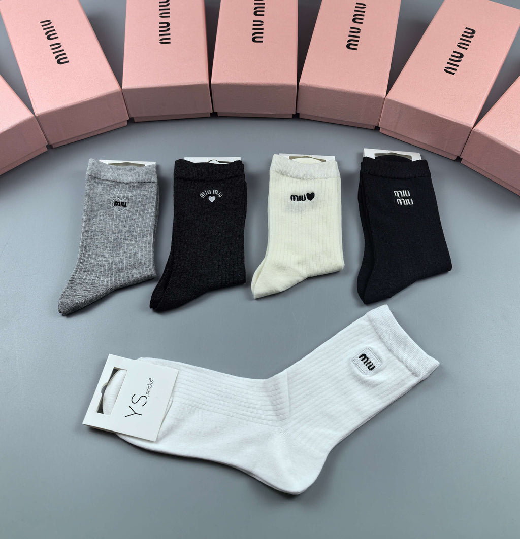 Miu Miu neutral mini graphic crew socks, image 5
