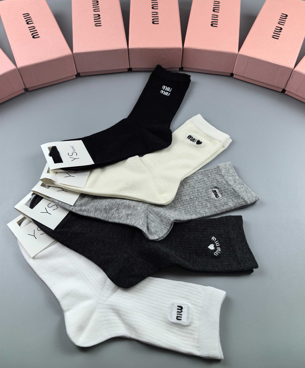 Miu Miu neutral mini graphic crew socks, image 3