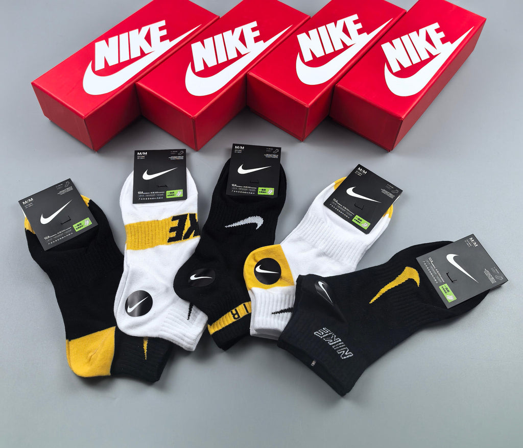 Nike yellow accent graphic ankle socks, image 7