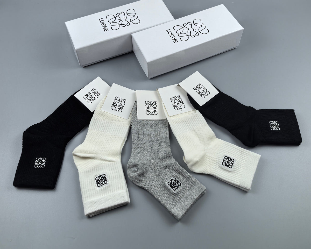 Loewe small anagram ribbed crew socks - view 8