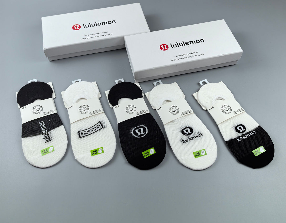 Lululemon monochrome minimal liner ankle socks - view 2