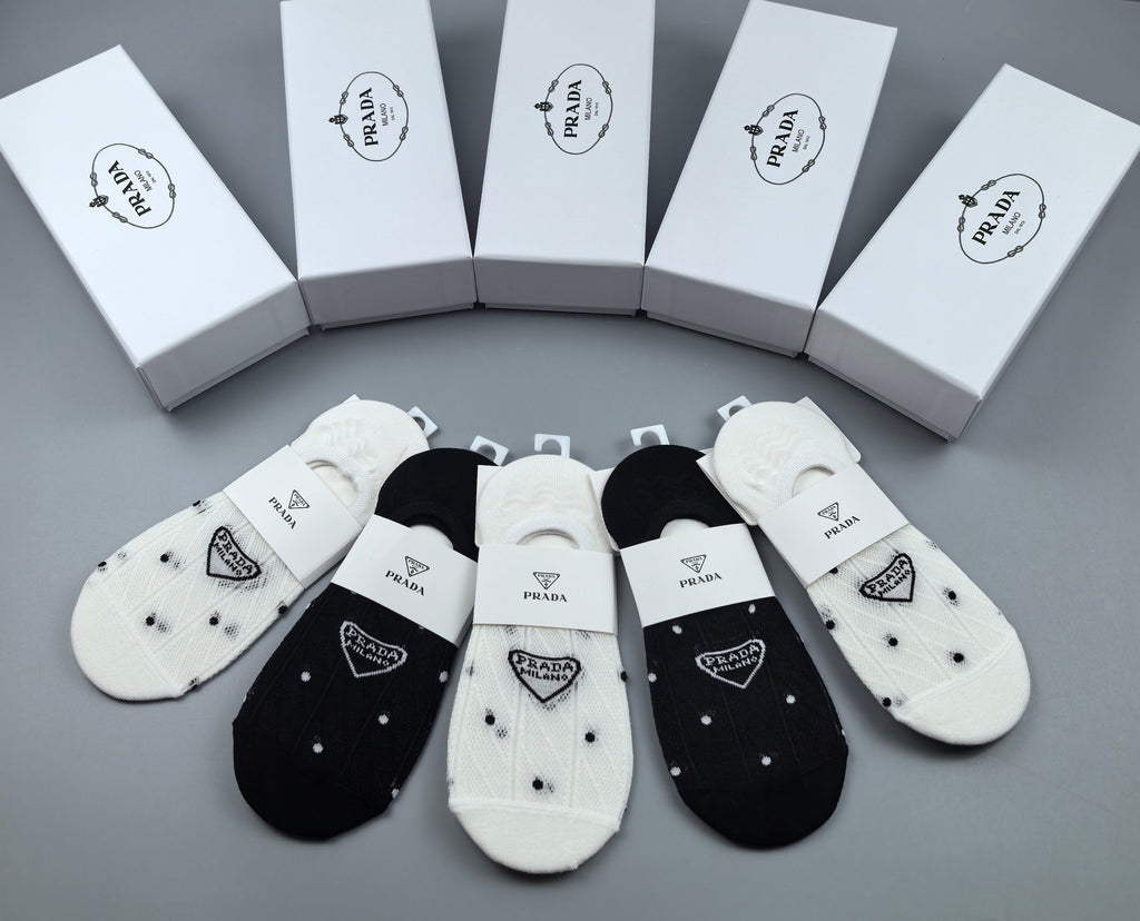 Prada low cut small triangle ankle socks - view 8