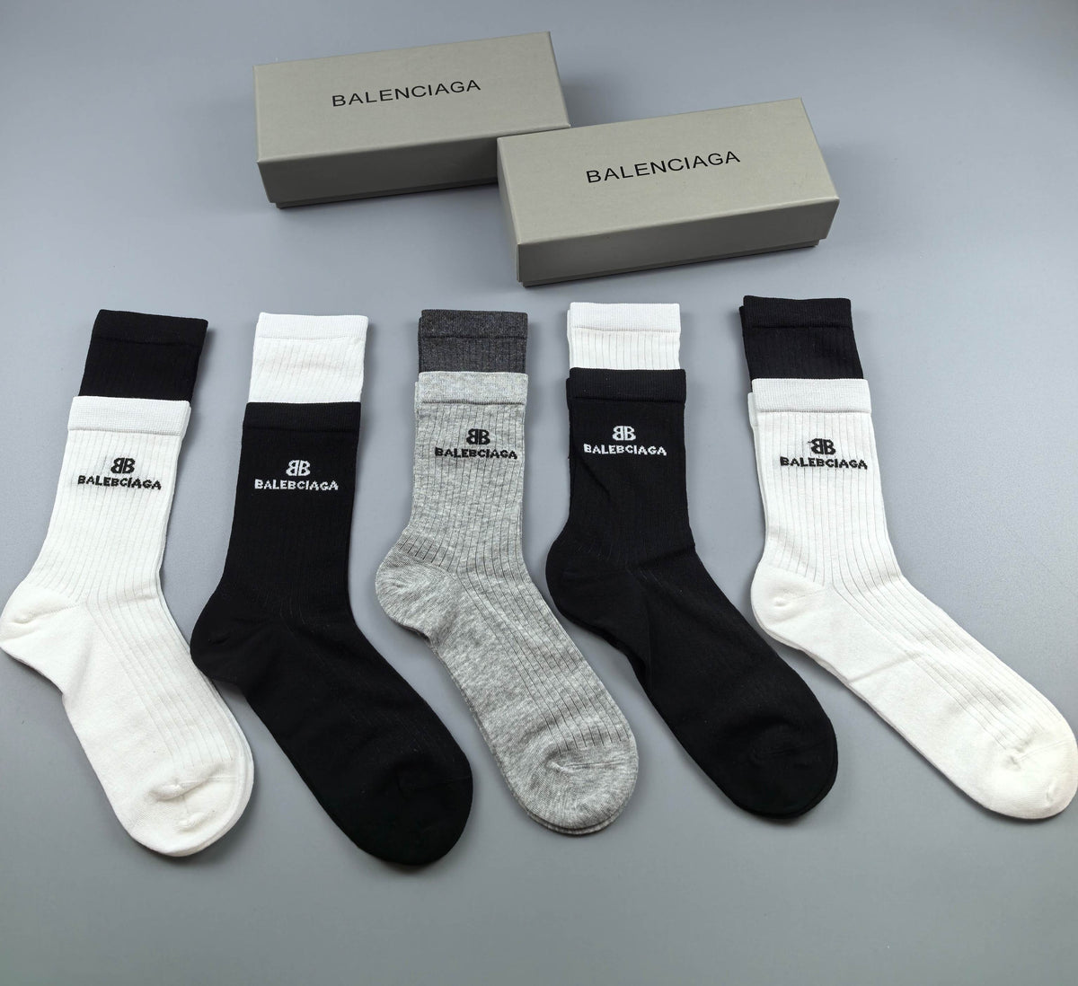 Balenciaga minimal color block crew socks - view 5