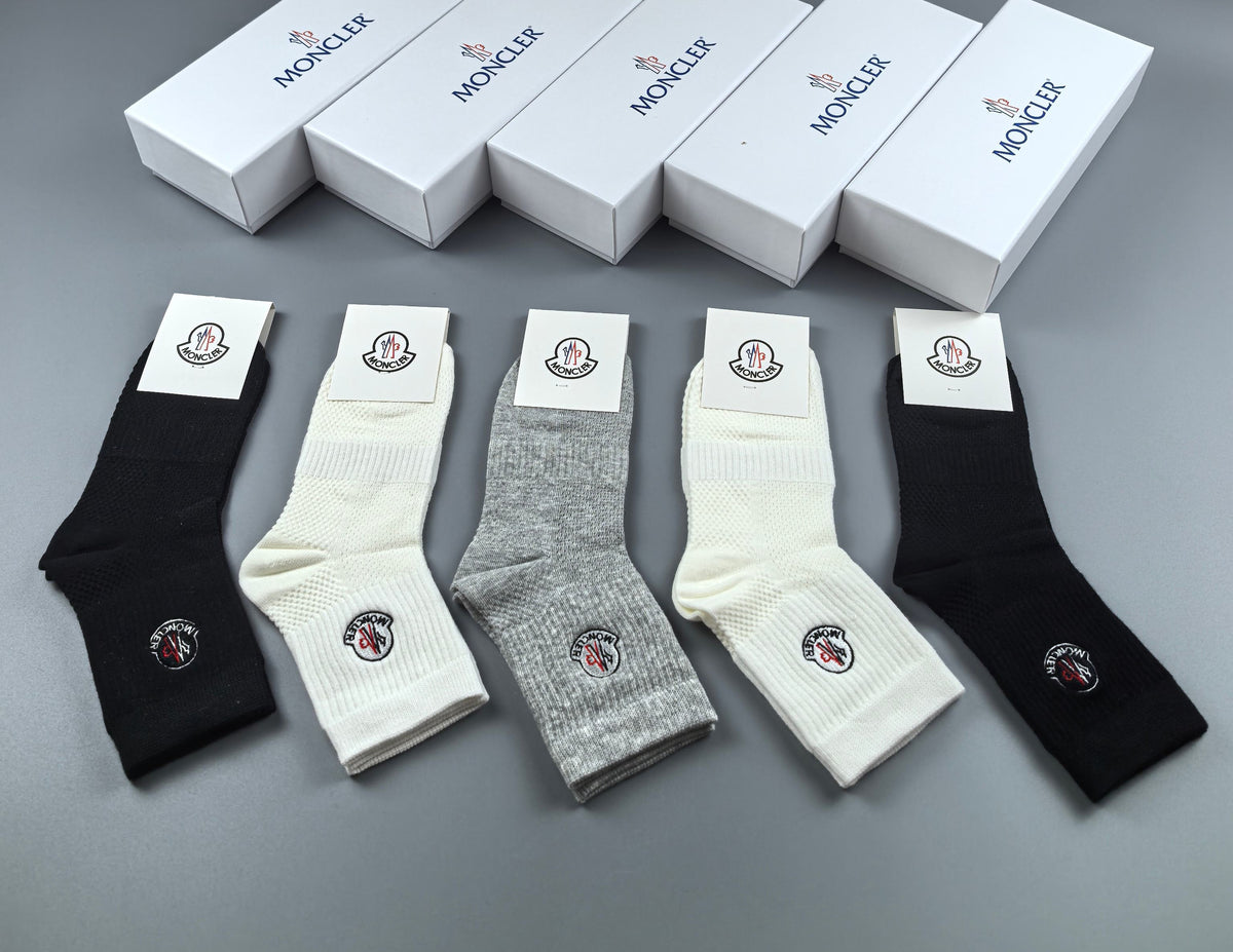 Moncler neutral ribbed small crest crew socks - view 4