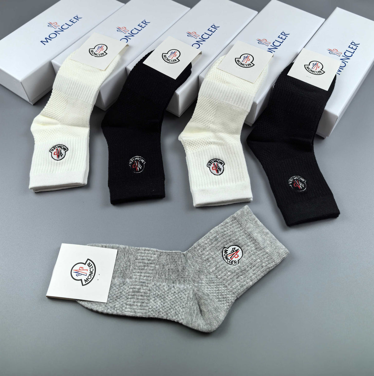 Moncler neutral ribbed small crest crew socks - view 5
