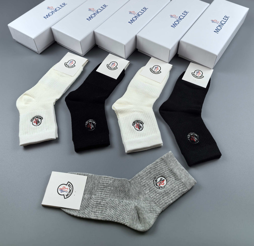 Moncler neutral ribbed small crest crew socks - view 6