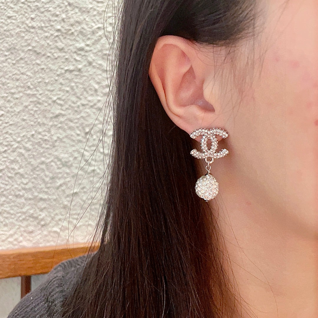 Chanel Interlocking C Crystal Accent Earrings - album image 3