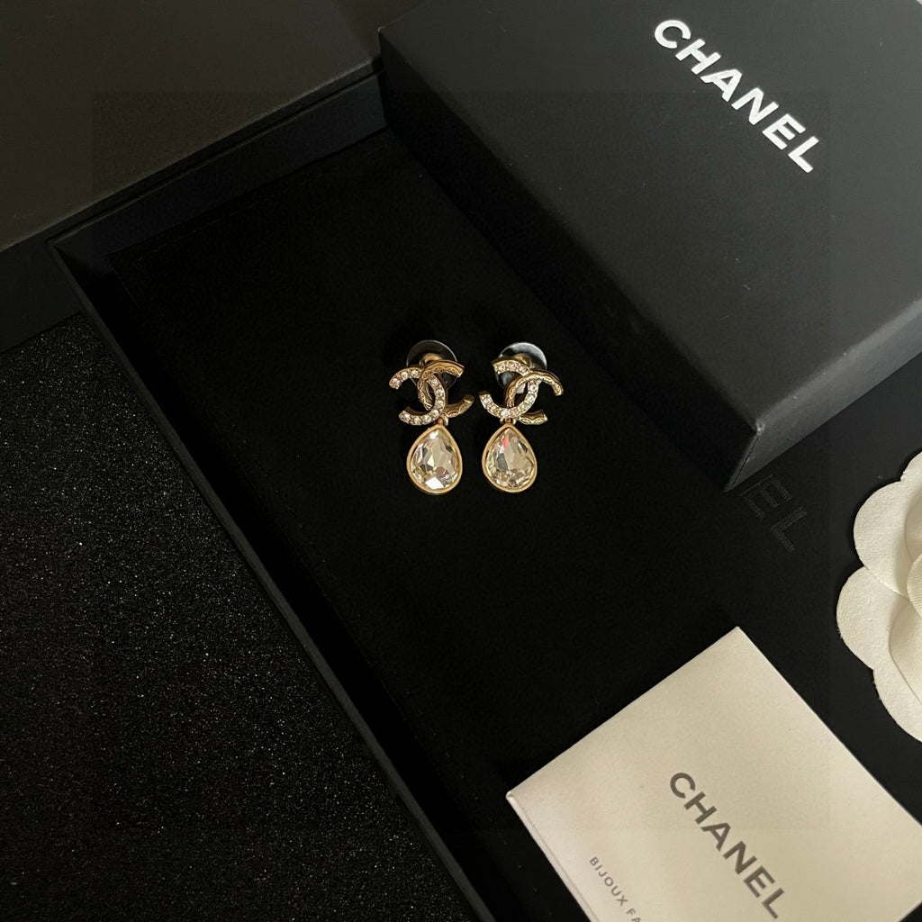 Chanel Interlocking C Crystal Accent Earrings - album image 9