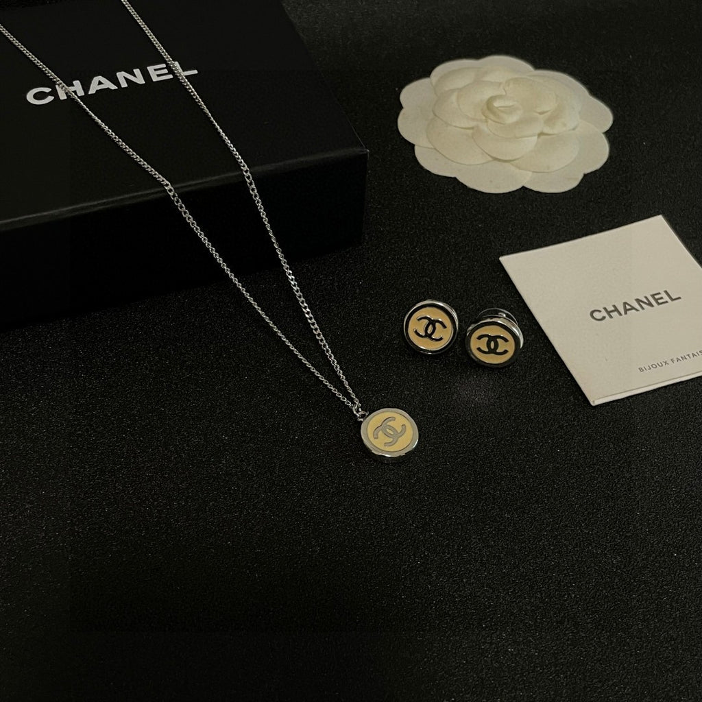 Chanel Interlocking C Circular Necklace - album image 9