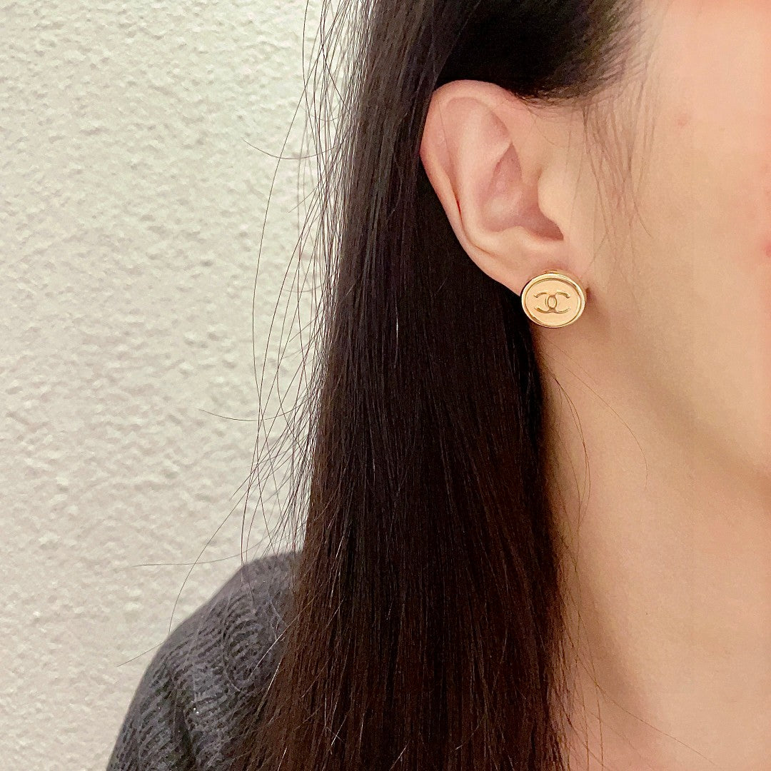 Chanel Interlocking C Circular Stud Earrings - album image 3