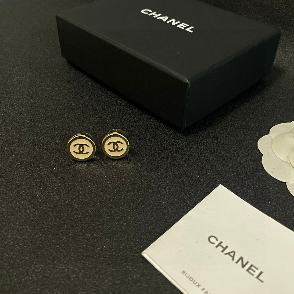 Chanel Interlocking C Circular Stud Earrings - album image 5