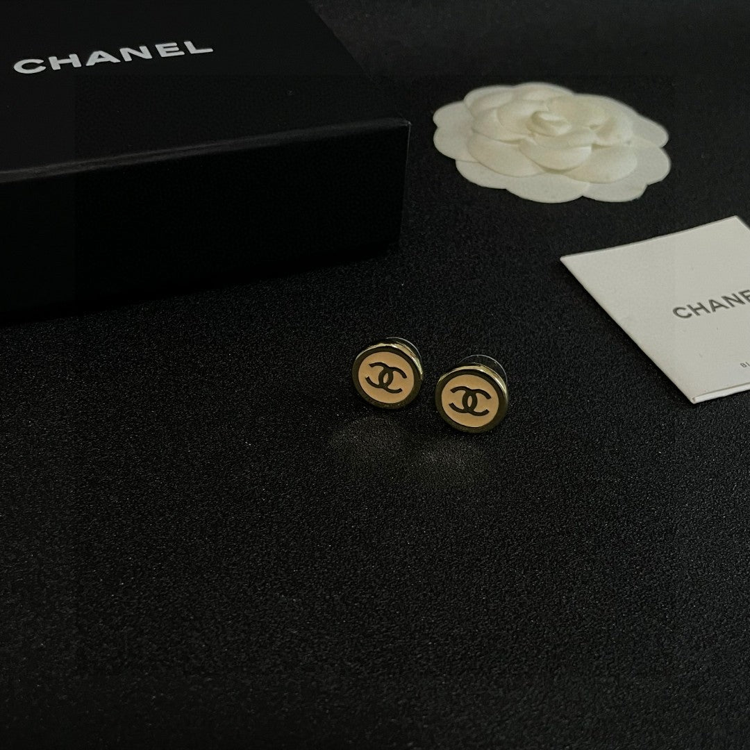 Chanel Interlocking C Circular Stud Earrings - album image 6