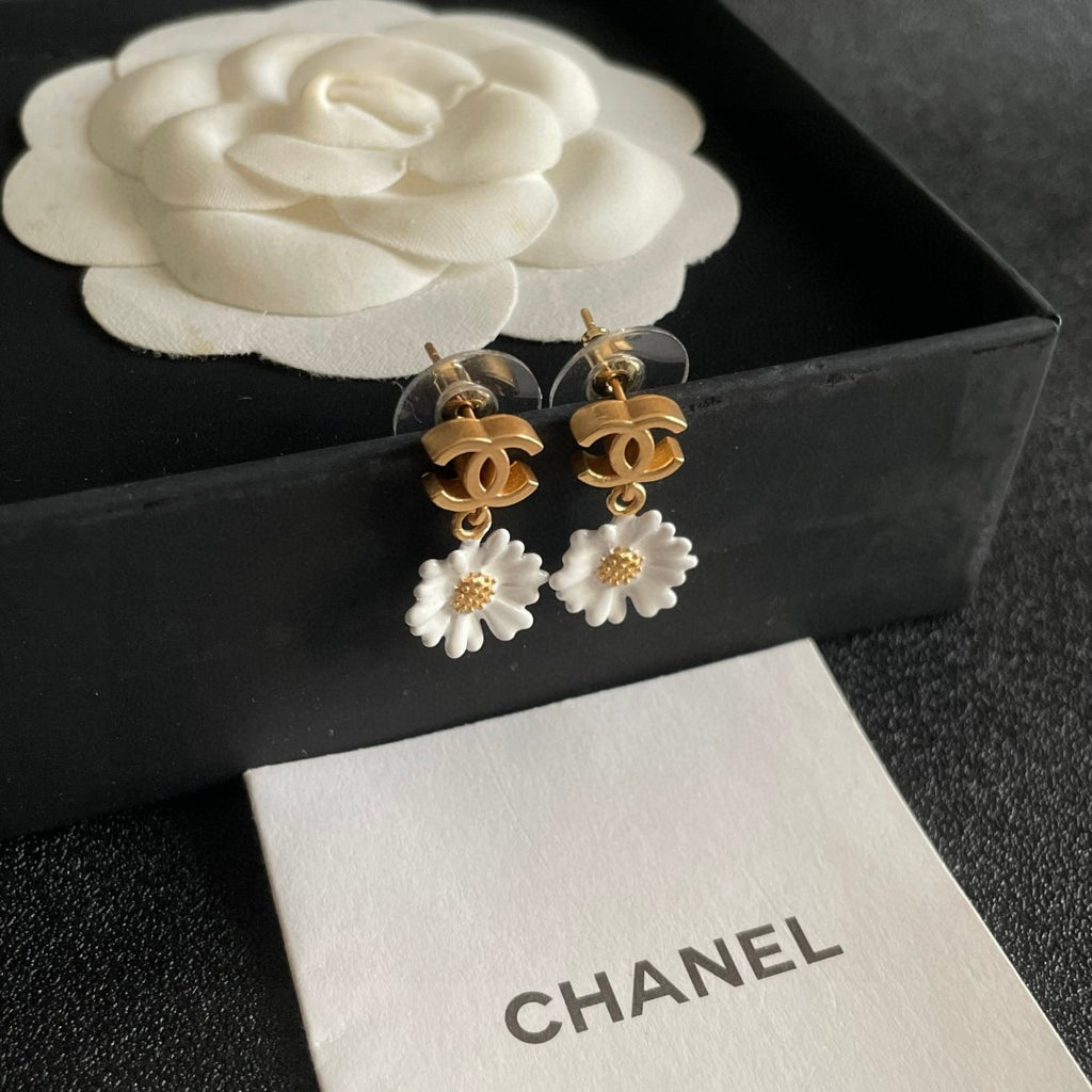 Chanel Interlocking C Camellia Earrings - album image 8