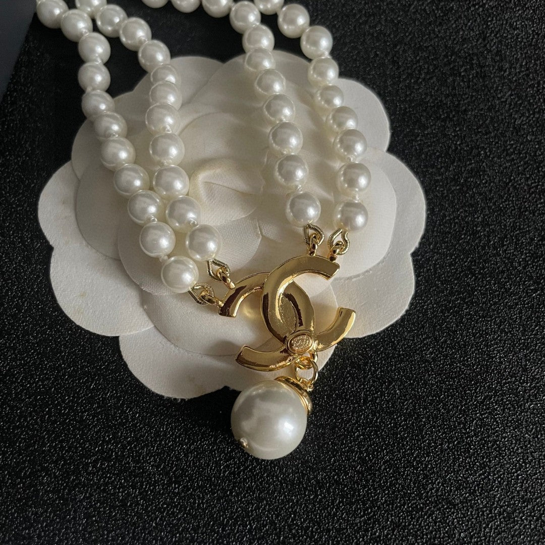 Chanel Double-Strand Pearl and Green Drop Necklace - album image 8