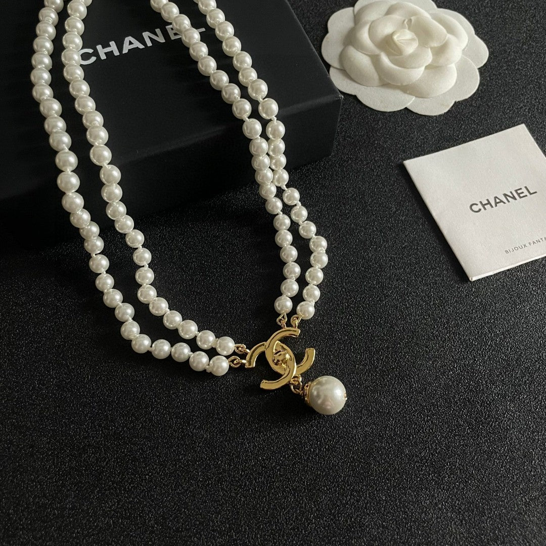 Chanel Double-Strand Pearl and Green Drop Necklace - album image 6