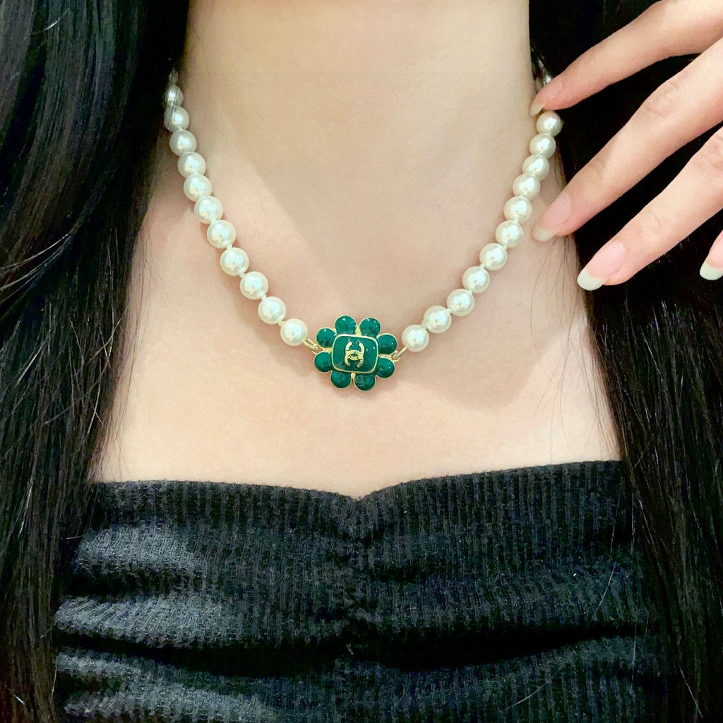 Chanel Interlocking C Pearl Necklace - album image 1