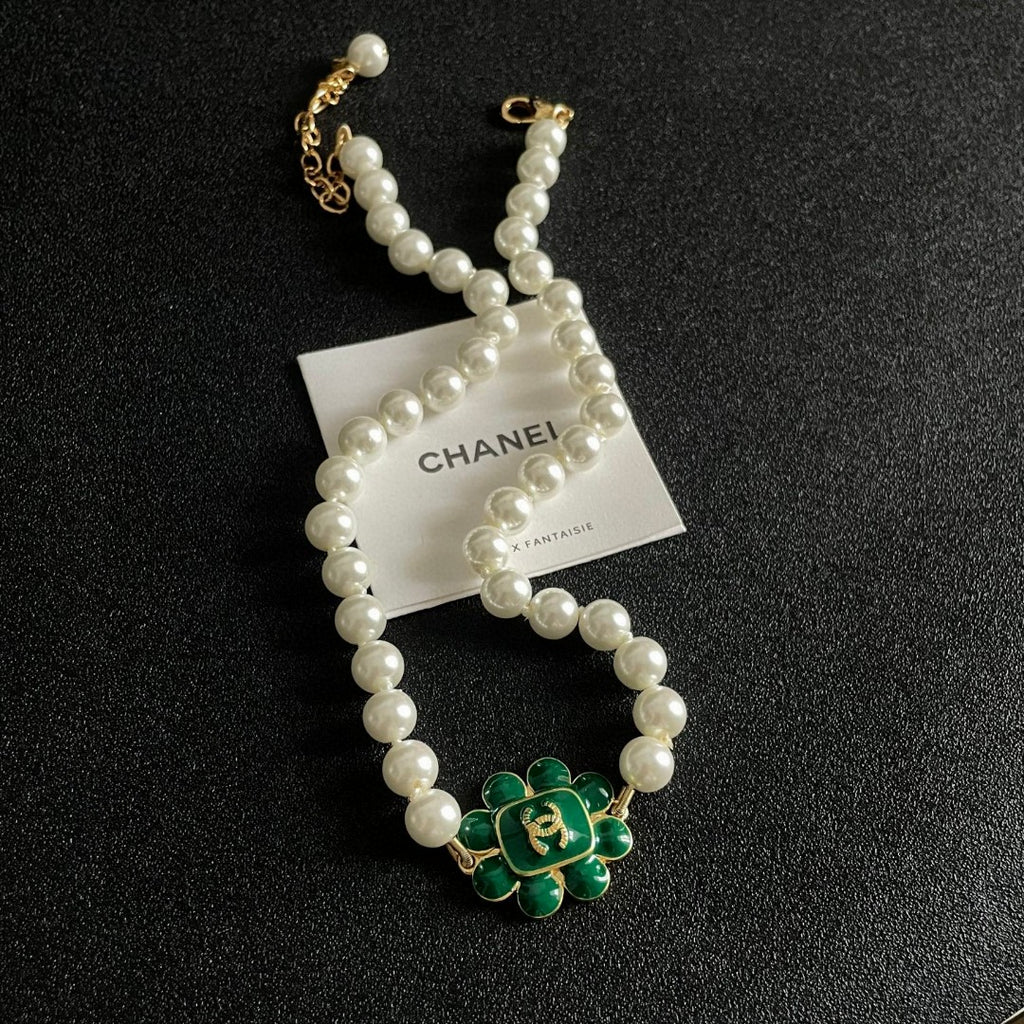 Chanel Interlocking C Pearl Necklace - album image 9