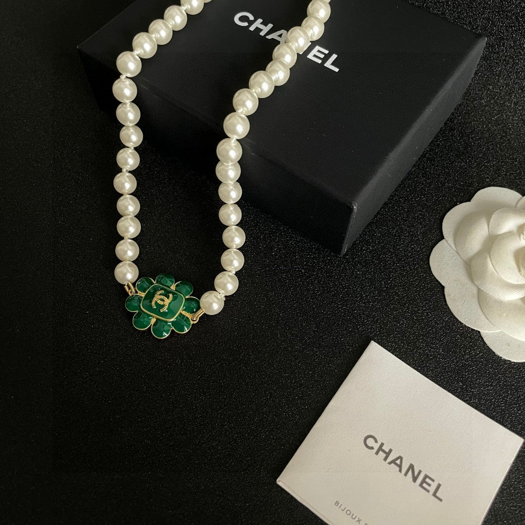 Chanel Interlocking C Pearl Necklace - album image 6
