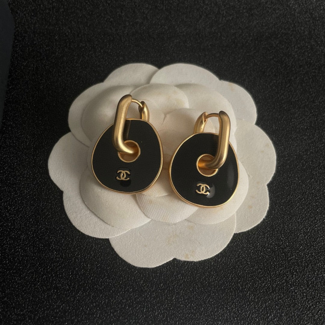 Chanel Interlocking C Earrings - album image 8