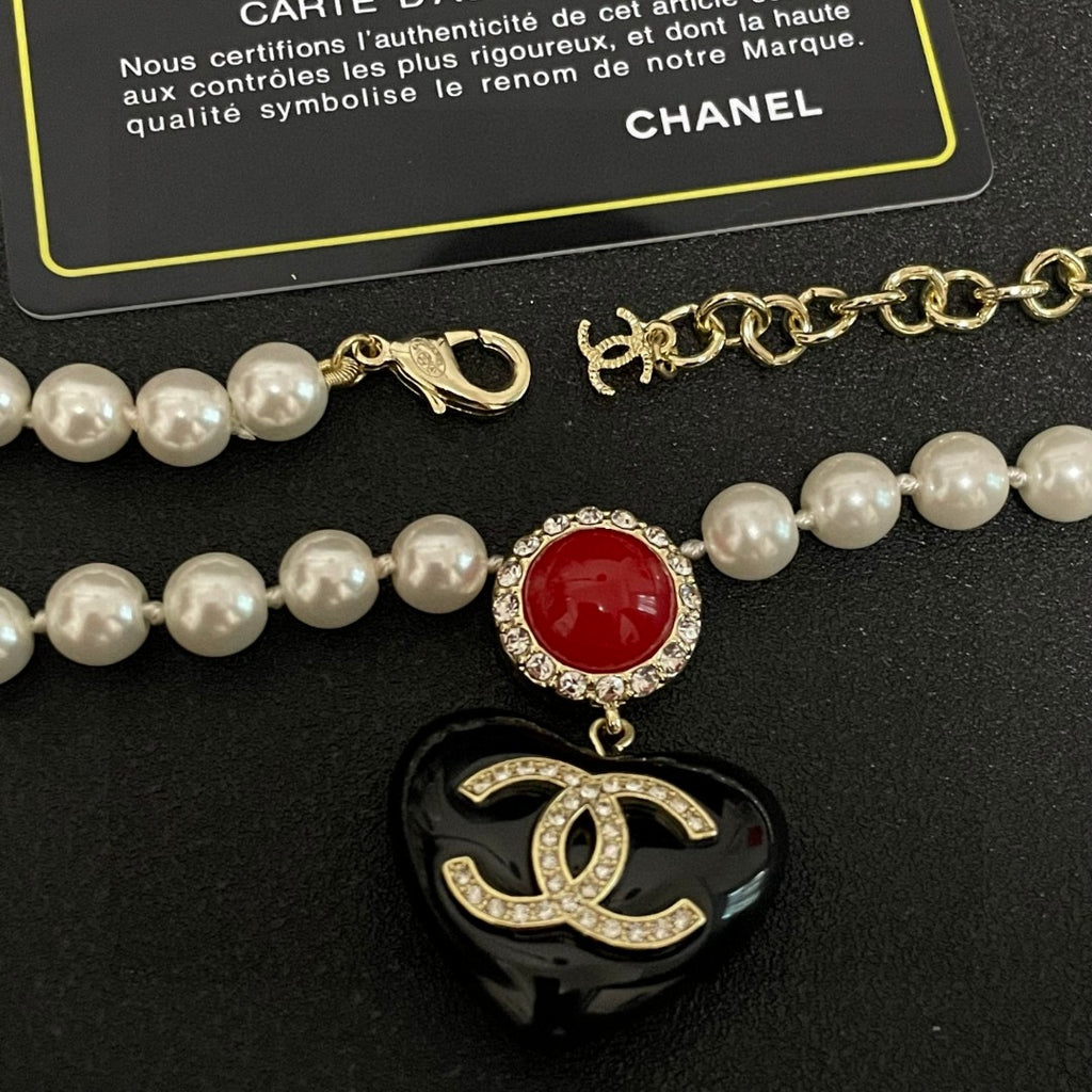 Chanel Interlocking C Heart Crystal Accent Necklace - album image 7