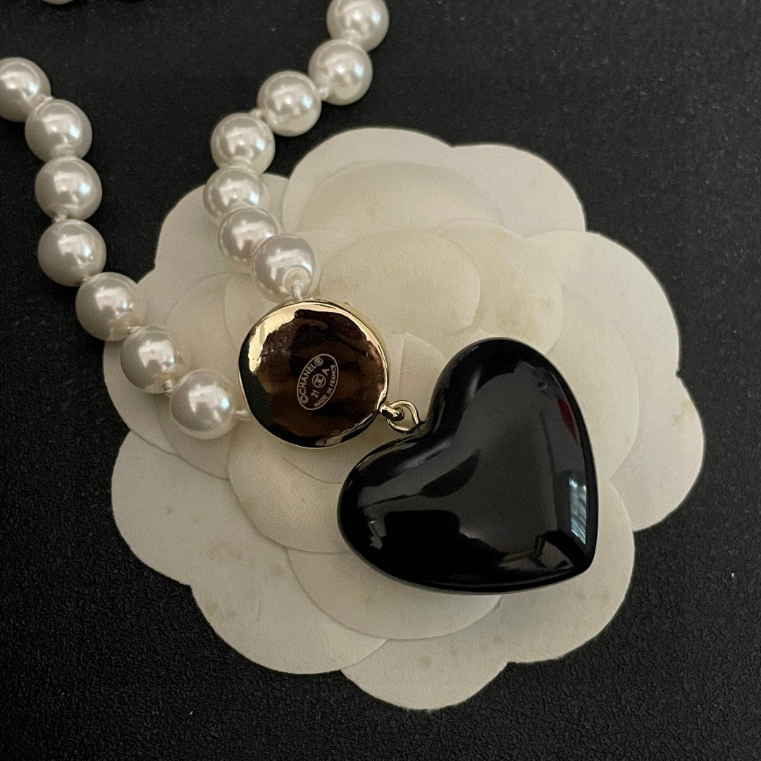 Chanel Interlocking C Heart Crystal Accent Necklace - album image 8