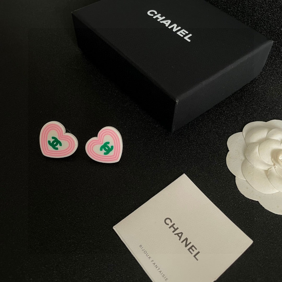 Chanel Interlocking C Heart Stud Earrings - album image 5