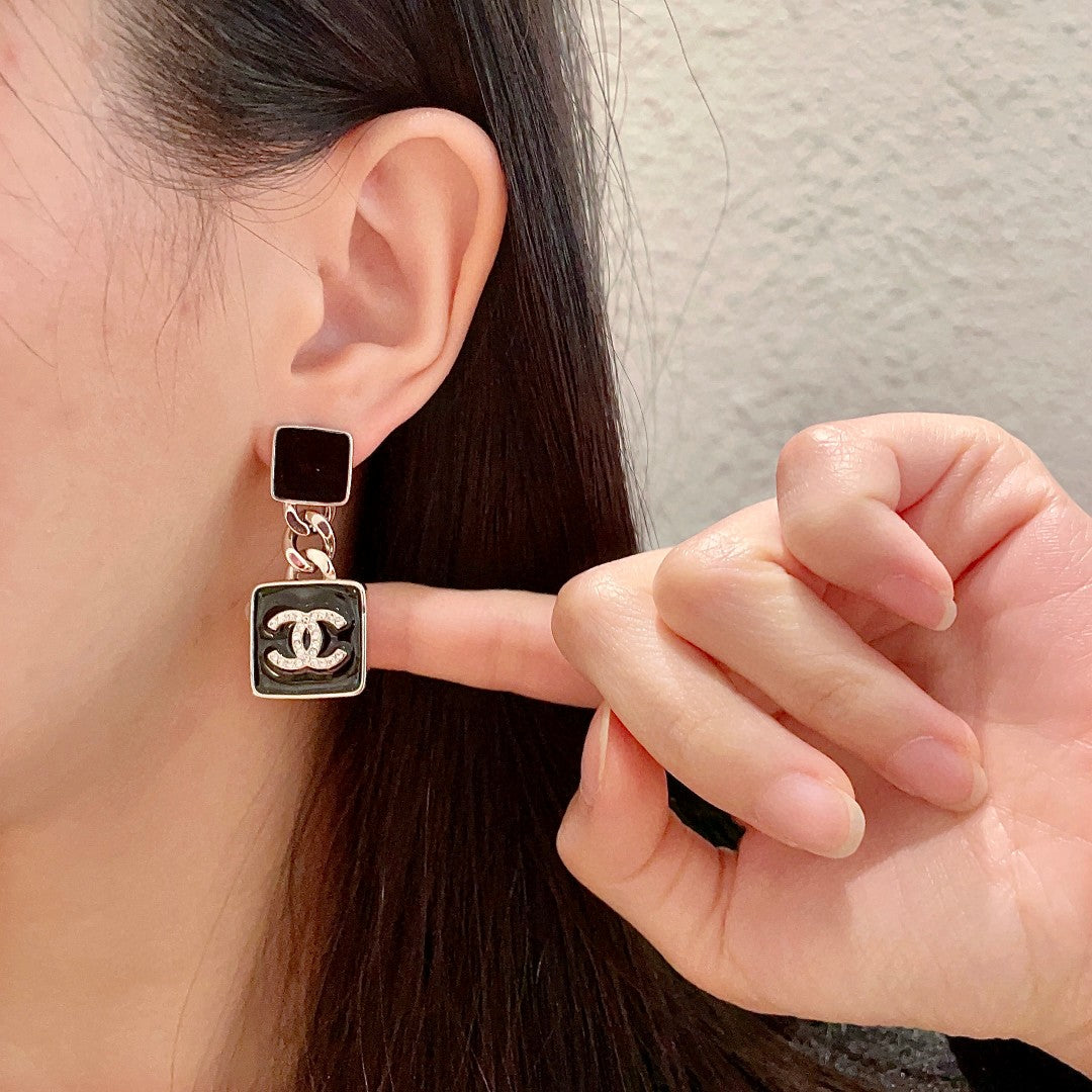 Chanel Interlocking C Chain Earrings - album image 2