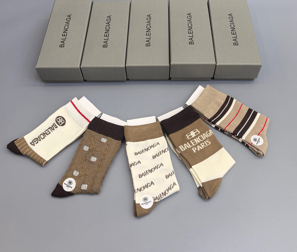 Balenciaga earth tone patterns crew socks - view 4