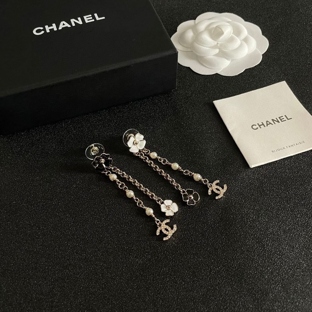 Chanel Interlocking C Camellia Earrings - album image 9